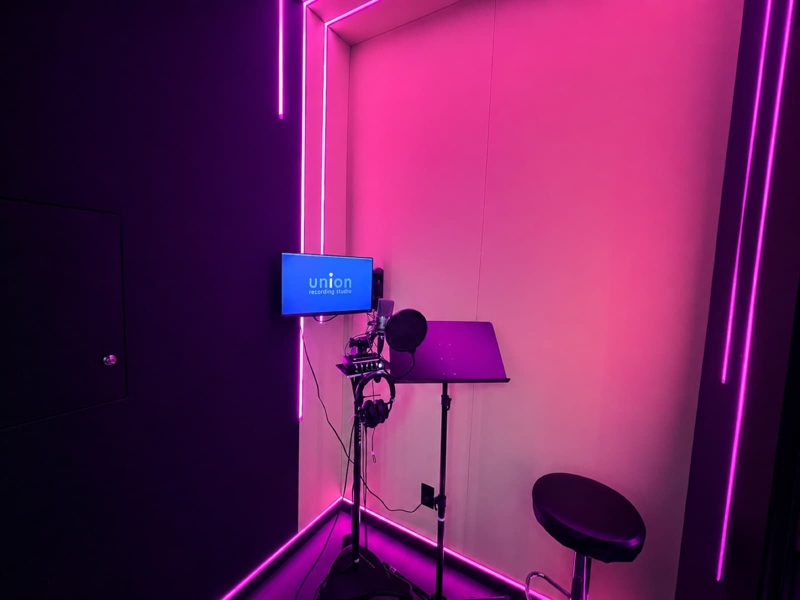 BLK Maze Studio — photo 4